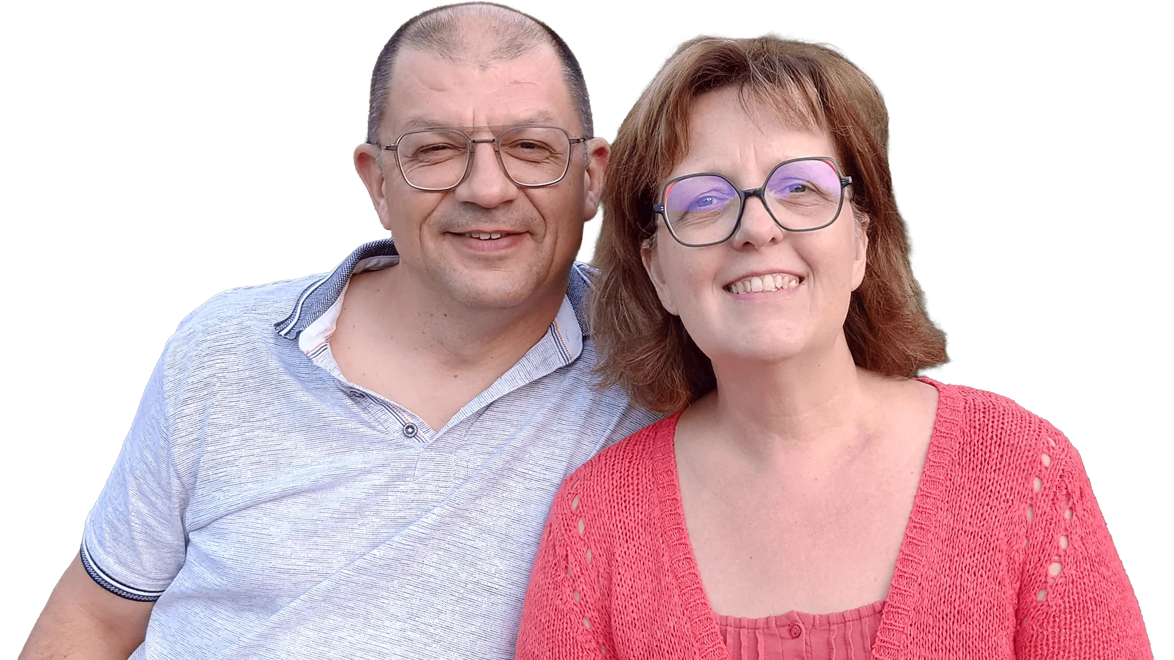 Cédric et Maïté, assistants maternels à Landrecies, souriant ensemble